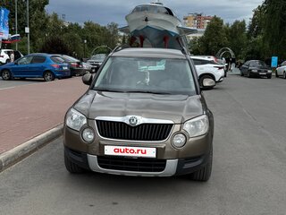 2012 Skoda Yeti I, коричневый, 700000 рублей, вид 2