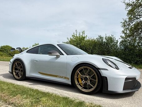 2025 Porsche 911 GT3 992 Рестайлинг, серый, 34500000 рублей, вид 5