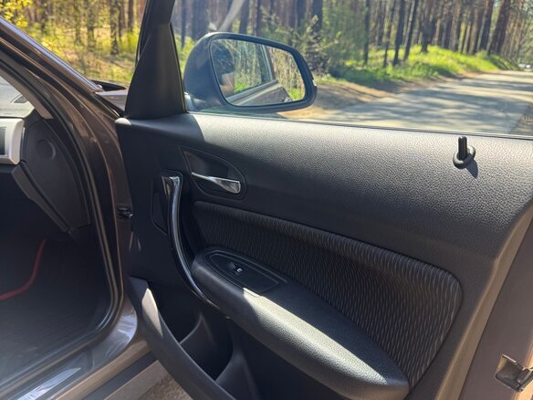 2012 BMW 1 серии 116i II (F20/F21), коричневый, 1350000 рублей - вид 4