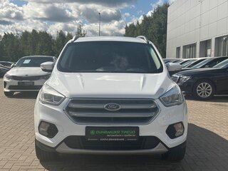 2018 Ford Kuga II Рестайлинг, белый, 1780000 рублей, вид 3