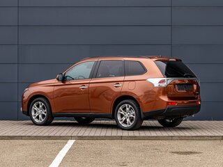 2012 Mitsubishi Outlander III, коричневый, 1395000 рублей, вид 4