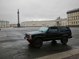 1986 Jeep Cherokee II (XJ), чёрный, 900000 рублей, вид 1
