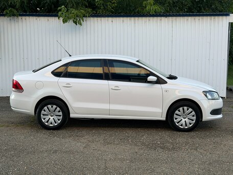 2012 Volkswagen Polo V, белый, 729000 рублей, вид 2