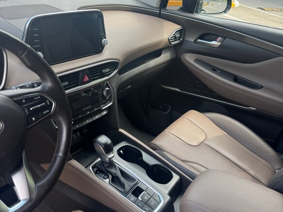 2018 Hyundai Santa Fe IV, чёрный, 2800000 рублей - вид 9