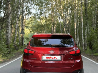 2010 Hyundai ix35 I, красный, 970000 рублей, вид 3