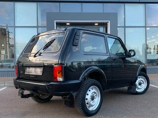 2020 Lada (ВАЗ) 2121 (4x4) Urban I Рестайлинг (2020), чёрный, 669000 рублей, вид 4