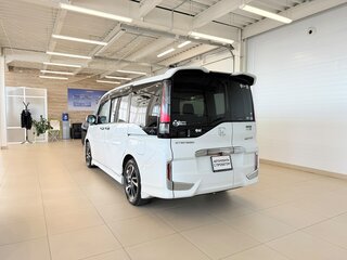 2015 Honda Stepwgn Spada V, белый, 2079000 рублей, вид 4