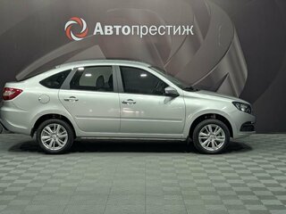 2026 Lada (ВАЗ) Granta I Рестайлинг, серебристый, 1118000 рублей, вид 3