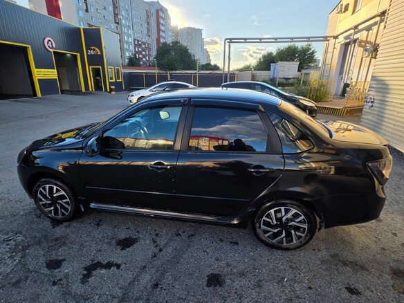 2018 Lada (ВАЗ) Granta I Рестайлинг, чёрный, 310000 рублей - вид 5