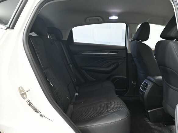 2021 Haval F7x I, белый, 1800000 рублей - вид 21