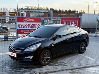 2015 Hyundai Solaris I Рестайлинг, чёрный, 650000 рублей, вид 2