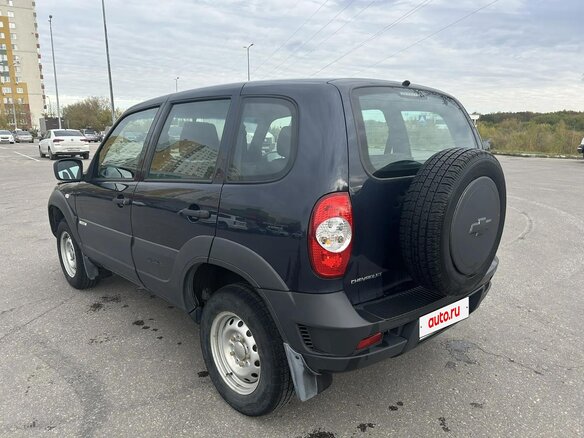 2016 Chevrolet Niva I Рестайлинг, синий, 830000 рублей - вид 4