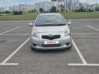 2005 Toyota Vitz II (XP90), серый, 530000 рублей, вид 1