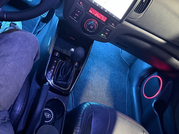 2011 Kia Cerato Koup II, красный - вид 12