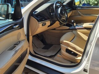 2012 BMW X6 35i 8-speed I (E71), белый, 1900000 рублей, вид 2