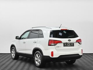 2013 Kia Sorento II Рестайлинг, белый, 1415000 рублей, вид 2