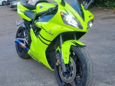 2002 Yamaha YZF-R1, зелёный, 600000 рублей, вид 1