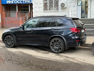 2016 BMW X5 40d III (F15), чёрный, 3240000 рублей, вид 4