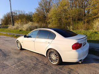 2011 BMW 3 серии 325i V (E90/E91/E92/E93) Рестайлинг, белый, 1030000 рублей, вид 2