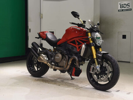 2015 Ducati Monster 1200, красный, 988900 рублей, вид 3