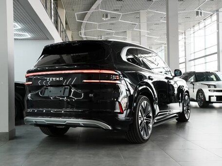2026 Zeekr 8X 70 kWh, чёрный, 11504000 рублей, вид 4