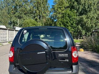 2018 Chevrolet Niva I Рестайлинг, чёрный, 930000 рублей, вид 5