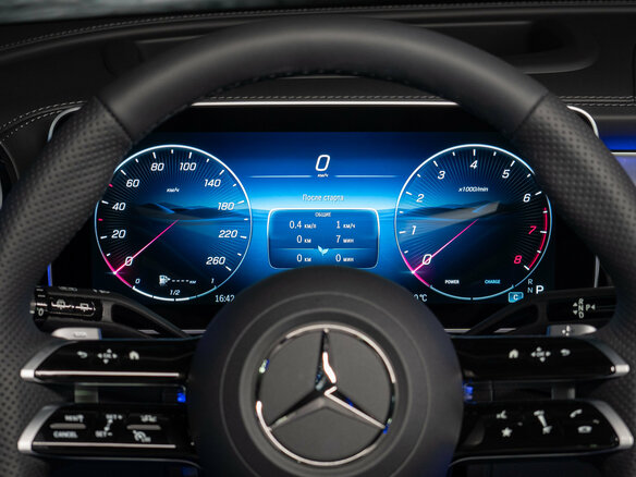 2026 Mercedes-Benz GLC 300 II (X254), чёрный, 9890000 рублей - вид 16