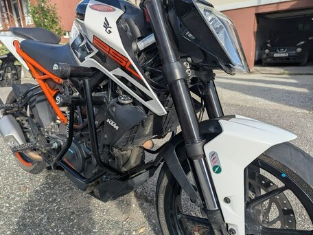 2017 KTM 250 Duke, белый, 330000 рублей, вид 4