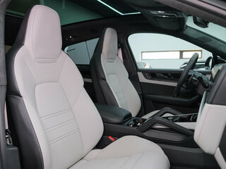 2025 Porsche Cayenne GTS Coupé III Рестайлинг, чёрный, 25990000 рублей, вид 2