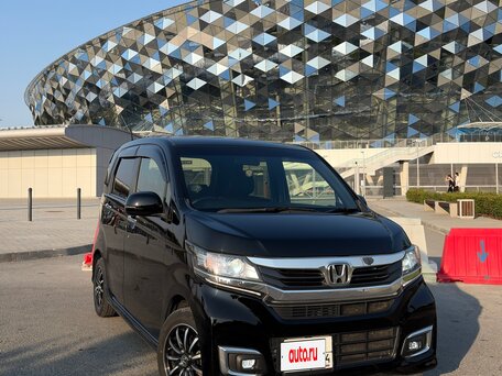 2017 Honda N-WGN I Рестайлинг, чёрный, 830000 рублей, вид 3