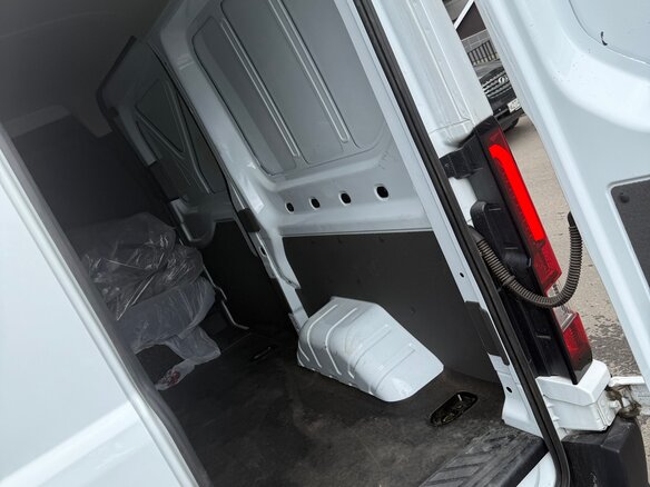 2025 Ford Transit, белый, 4650000 рублей - вид 8