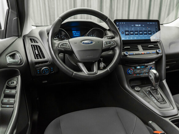 2018 Ford Focus III Рестайлинг, белый, 1420000 рублей - вид 9