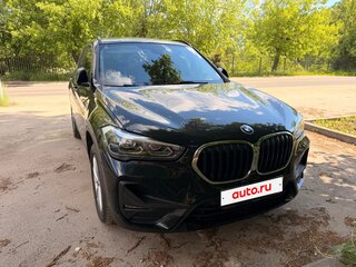 2021 BMW X1 18d xDrive II (F48) Рестайлинг, чёрный, 3800000 рублей, вид 1