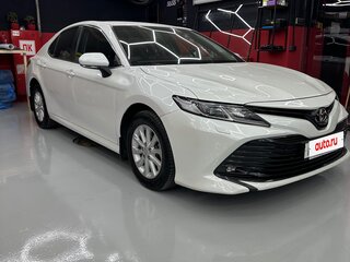 2020 Toyota Camry VIII (XV70), белый, 3190000 рублей, вид 4