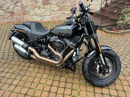 2024 Harley-Davidson Fat Bob, чёрный, 2100000 рублей, вид 1