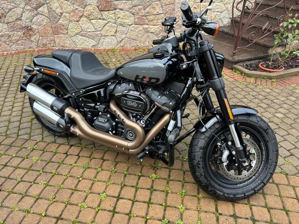 2024 Harley-Davidson Fat Bob, чёрный, 2100000 рублей