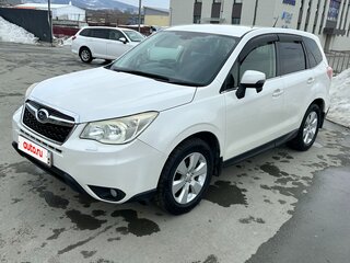 2012 Subaru Forester IV, белый, 1390000 рублей, вид 1