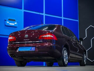 2009 Skoda Superb DSG II, красный, 800000 рублей, вид 5