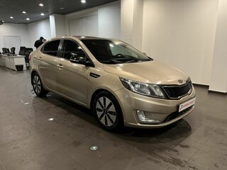 2011 Kia Rio 4-speed III, бежевый, 650000 рублей, вид 1