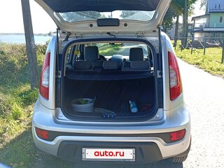 2013 Kia Soul I Рестайлинг, серебристый, 860000 рублей, вид 4