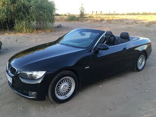 2008 BMW 3 серии 325i V (E90/E91/E92/E93), чёрный, 1700000 рублей, вид 1