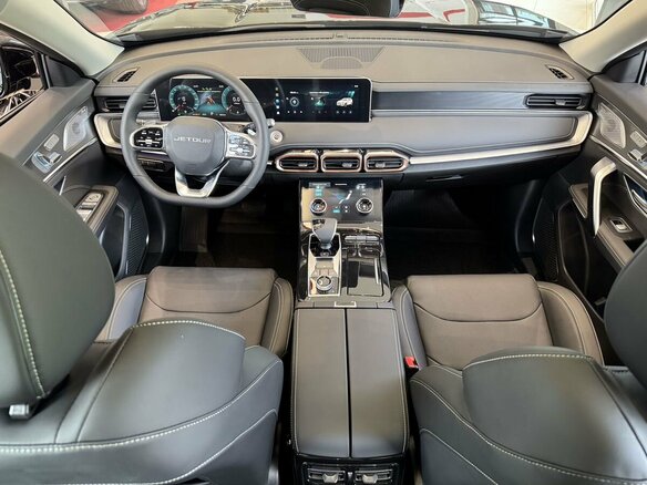 2026 Jetour X70+ I Рестайлинг, чёрный, 3069000 рублей - вид 15