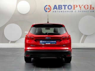 2017 Ford Focus III Рестайлинг, красный, 1045000 рублей, вид 4