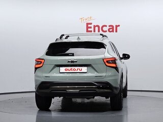 2023 Chevrolet Trax II, зелёный, 1780000 рублей, вид 4