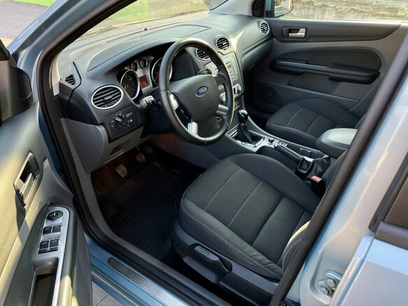 2008 Ford Focus II Рестайлинг, серый, 530000 рублей - вид 14