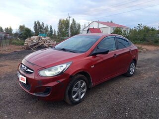 2012 Hyundai Solaris I, красный, 600000 рублей, вид 1