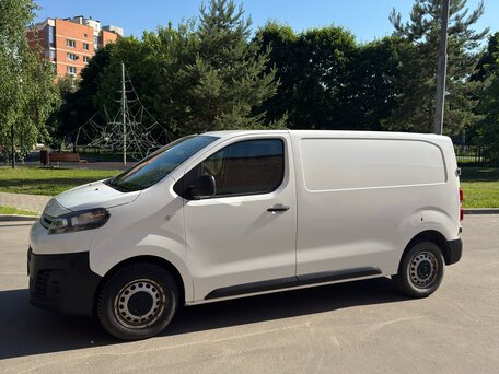 2017 Citroen Jumpy, белый, 1460000 рублей, вид 2