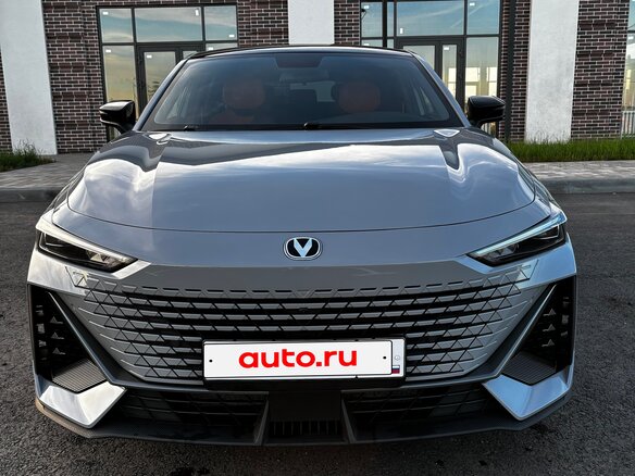 2022 Changan UNI-V I, серый - вид 2