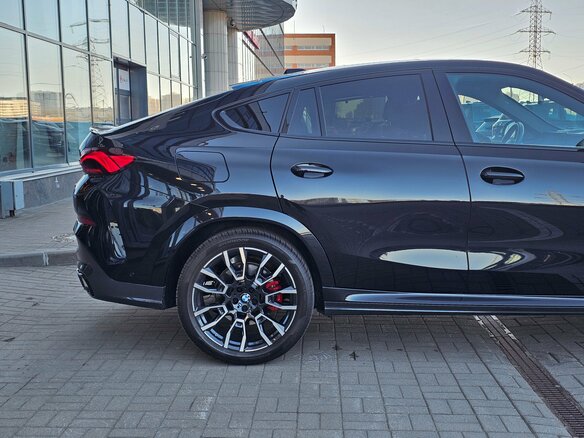 2024 BMW X6 30d III (G06) Рестайлинг, чёрный - вид 9