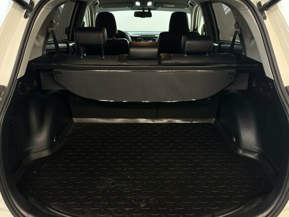 2016 Toyota RAV4 IV (XA40) Рестайлинг, белый - вид 14